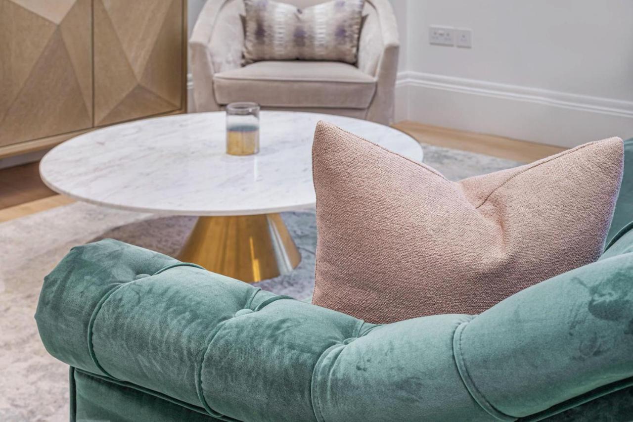 Royal Kensington - 1 bed Apartment London Bagian luar foto